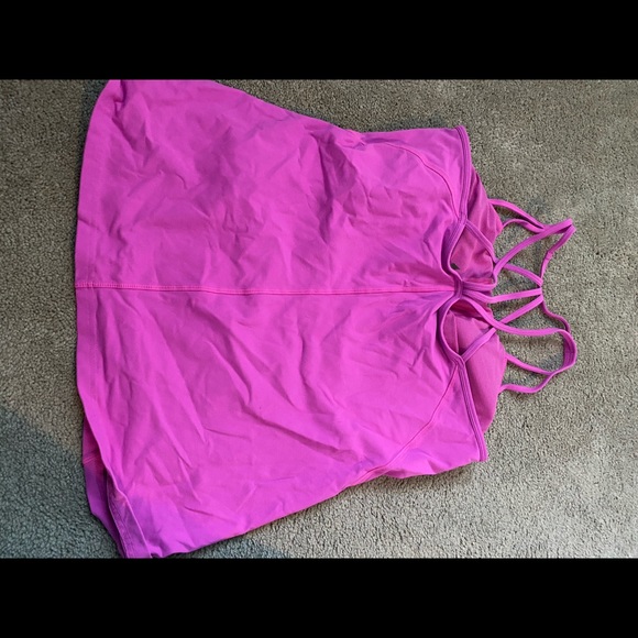 SOLD Athleta workout top - Picture 2 of 2